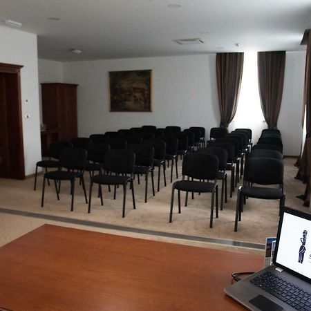 Hotel Stara Lika Gospić Buitenkant foto