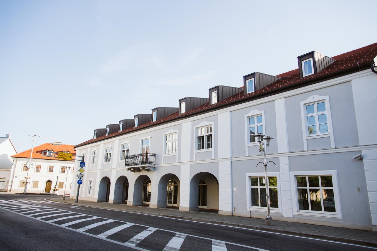 Hotel Stara Lika Gospić Buitenkant foto
