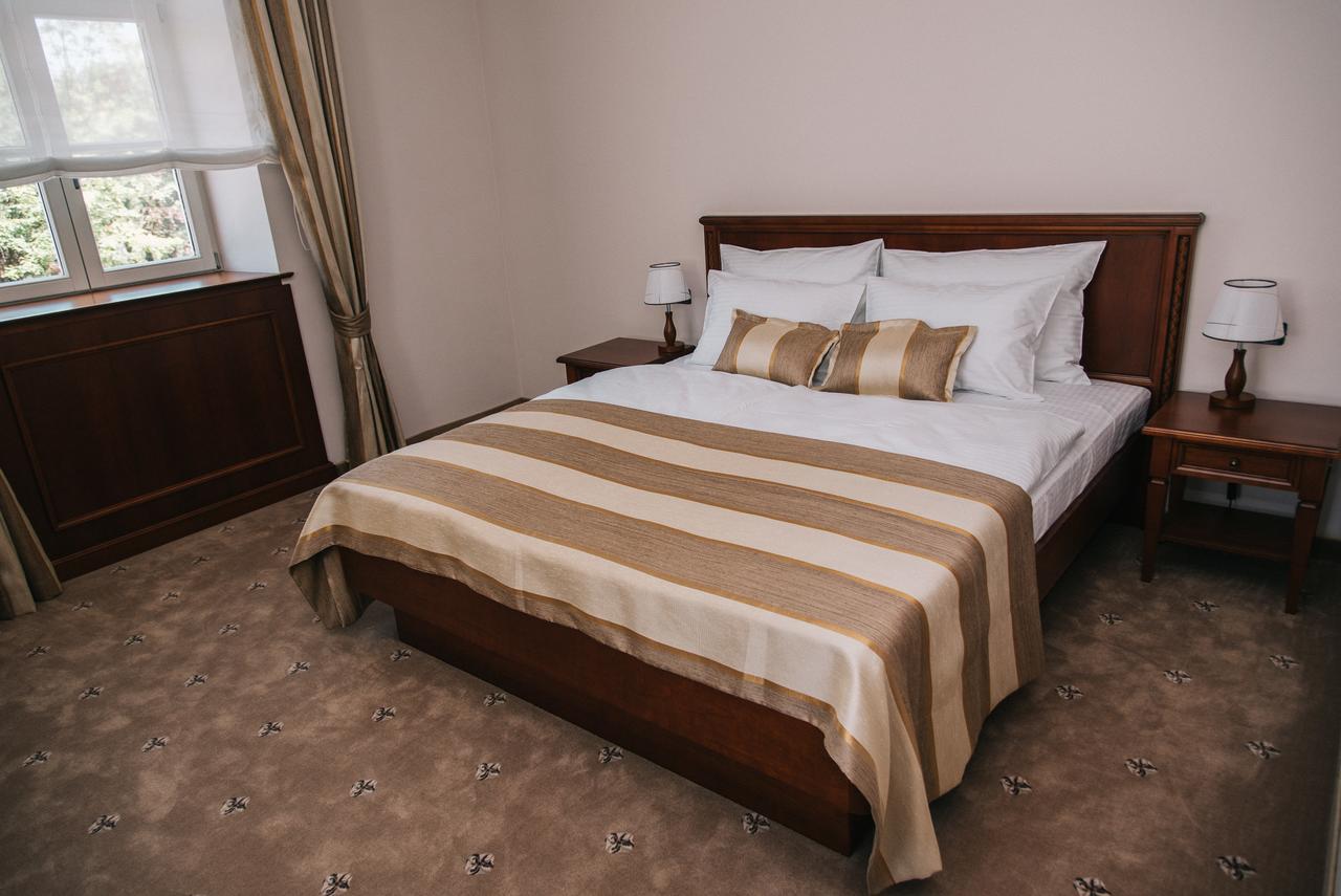 Hotel Stara Lika Gospić Buitenkant foto
