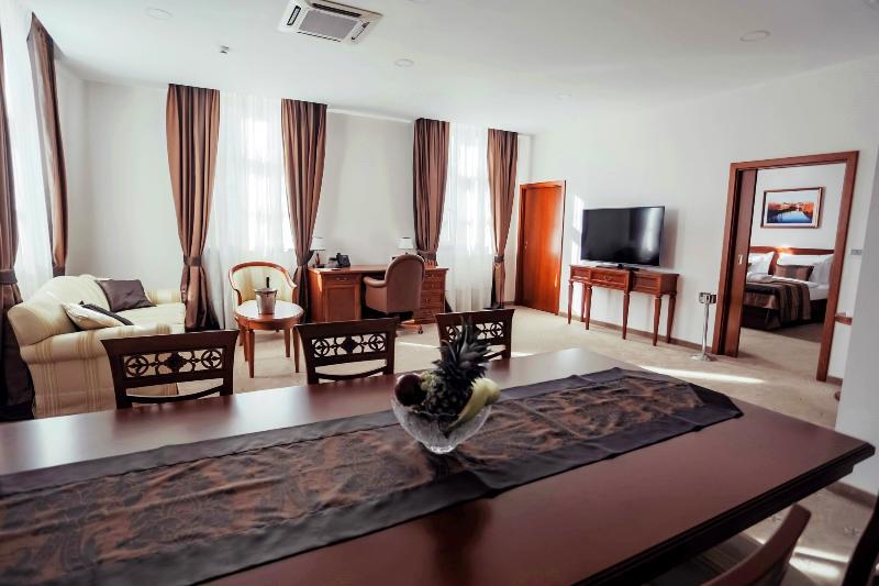 Hotel Stara Lika Gospić Buitenkant foto