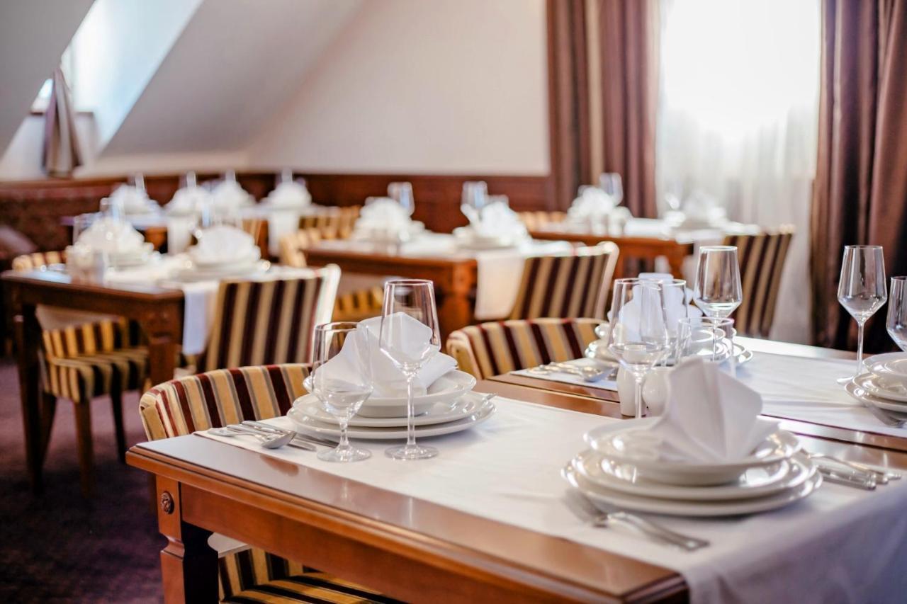 Hotel Stara Lika Gospić Buitenkant foto