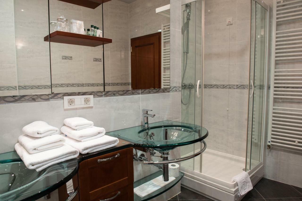 Hotel Stara Lika Gospić Buitenkant foto
