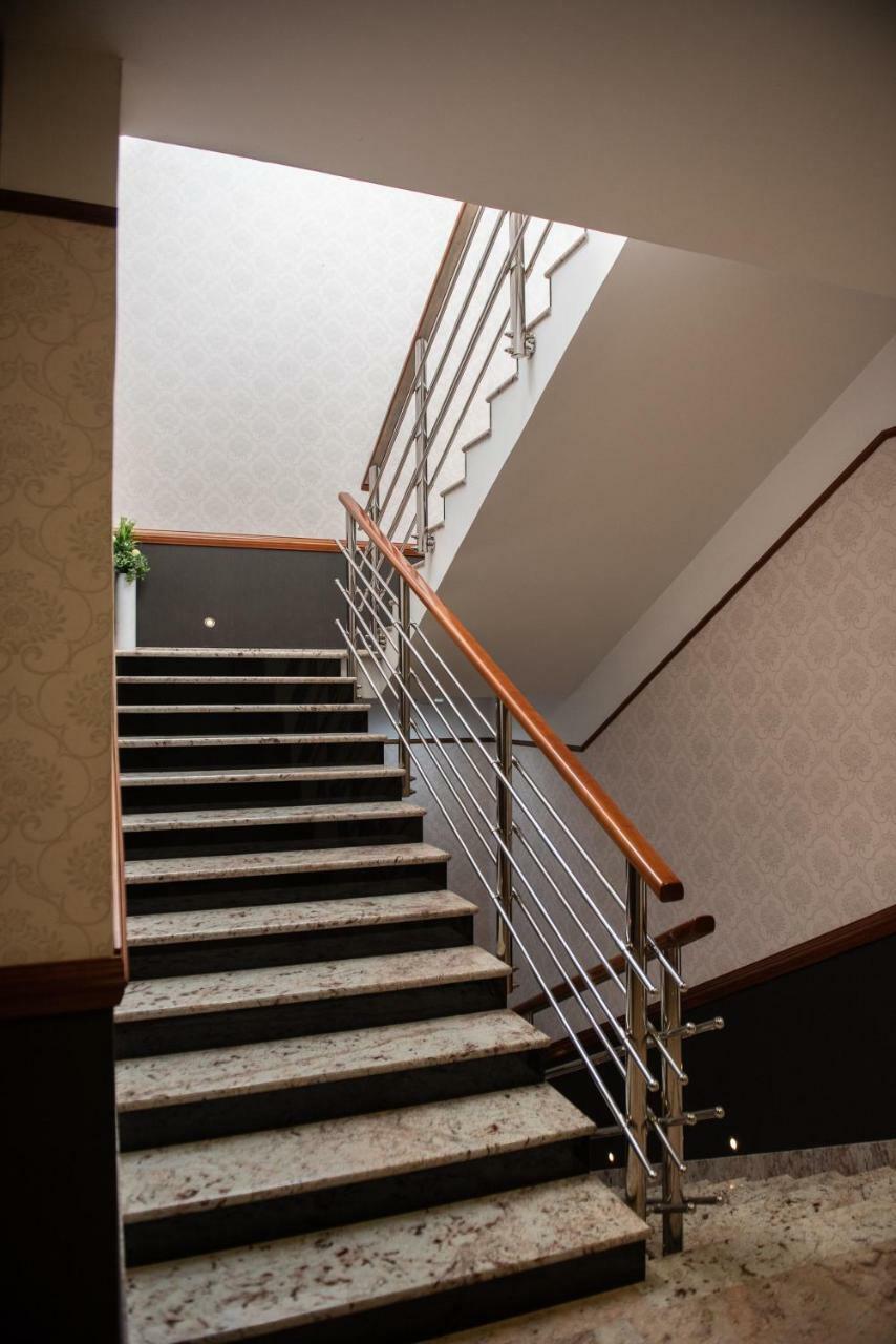 Hotel Stara Lika Gospić Buitenkant foto